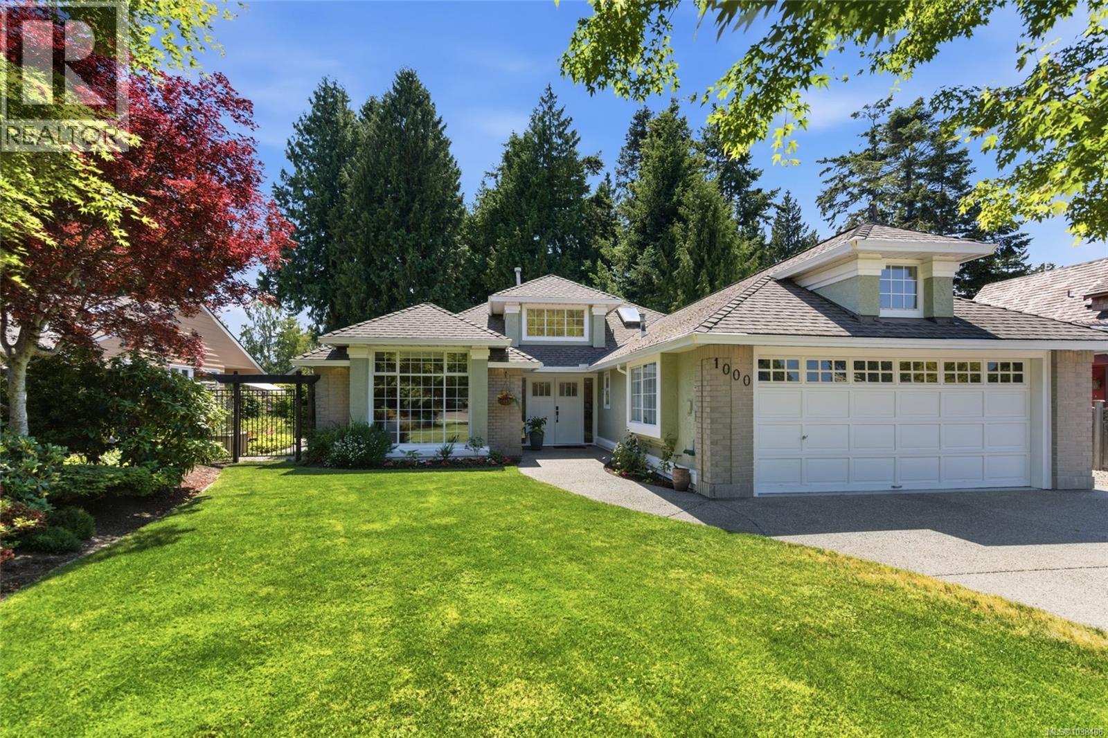 1000 Eaglecrest Dr - 19