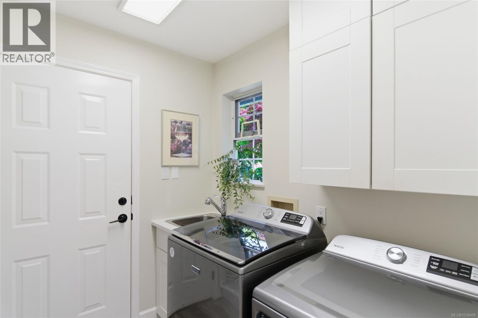 1000 Eaglecrest Dr - 39