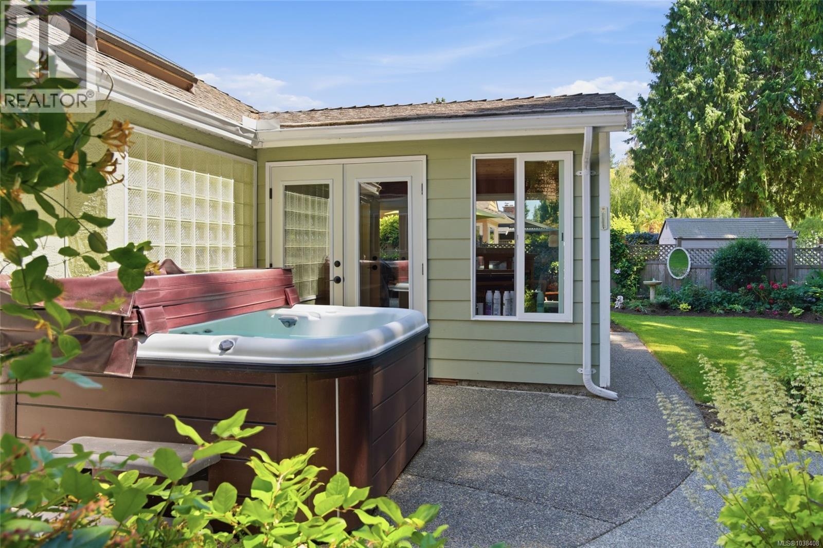 1000 Eaglecrest Dr - 45