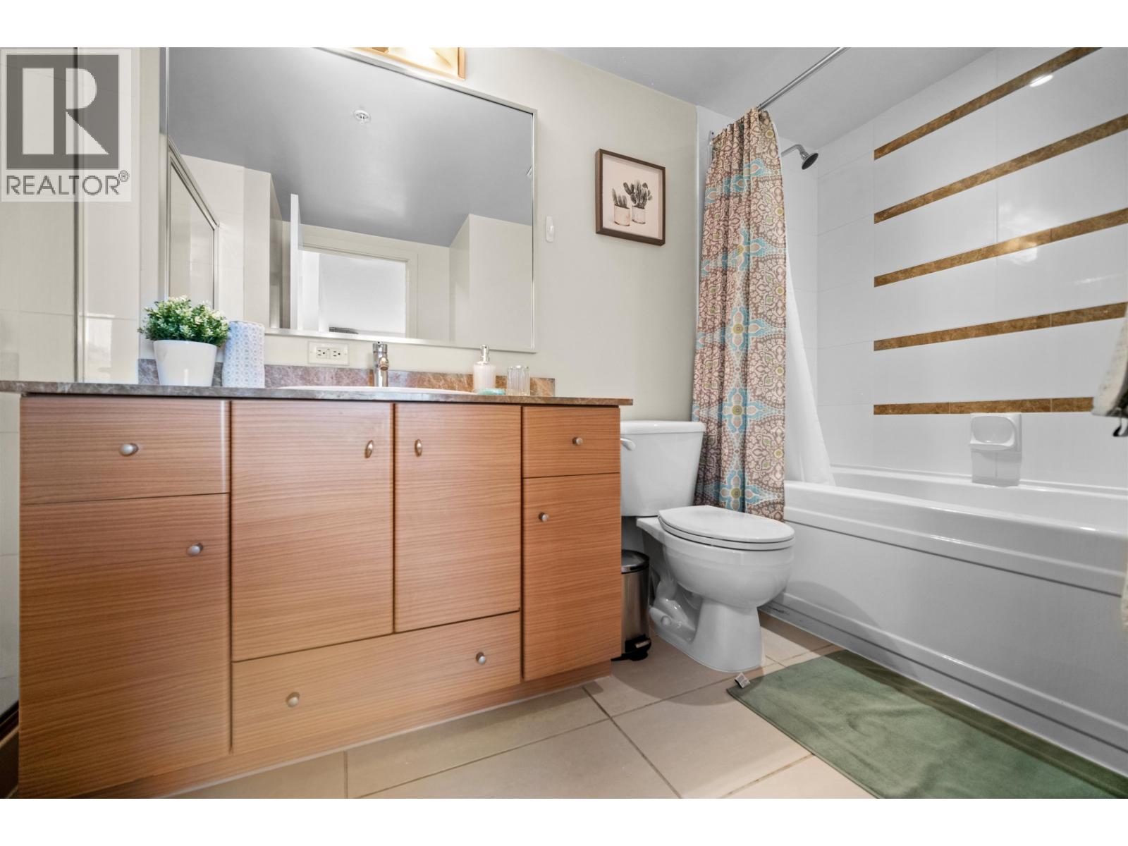 2 Bed, 2 Bath House for Sale in Vancouver – 3104 928 HOMER STREET, Vancouver – MLS# R3132293 - Image 16