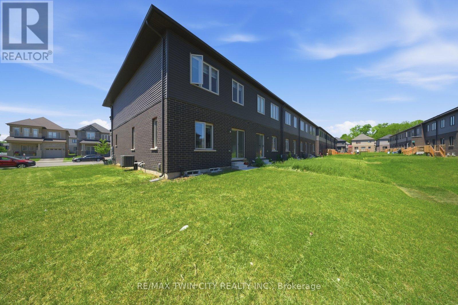 26 COPEMAN AVENUE - 34