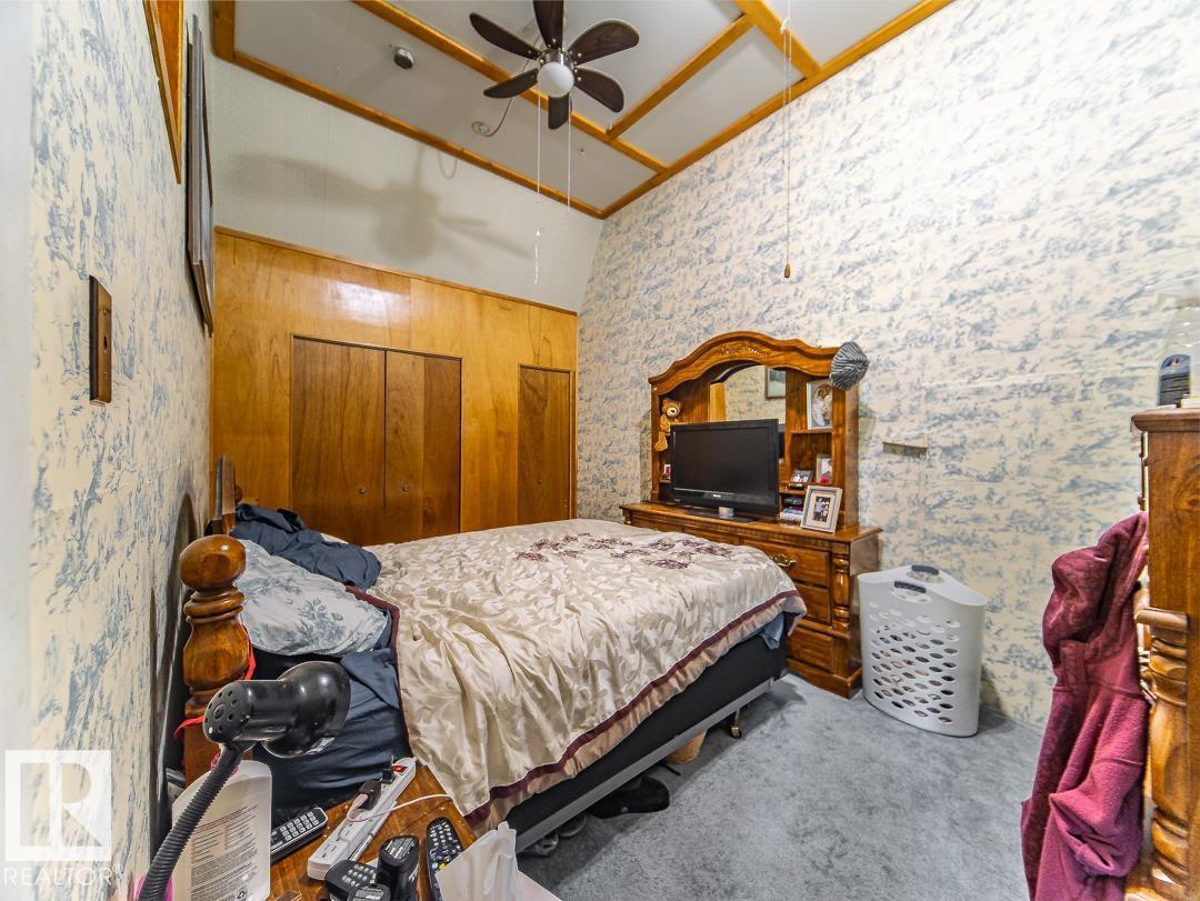 50409B Highway 16 - 36