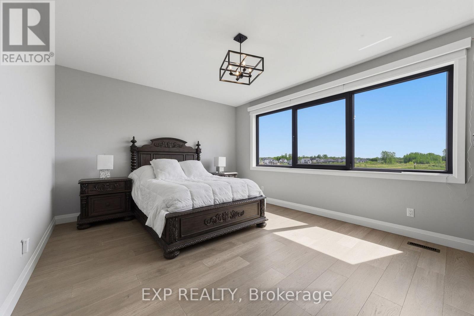 113 EDGEWATER BOULEVARD - Image 24