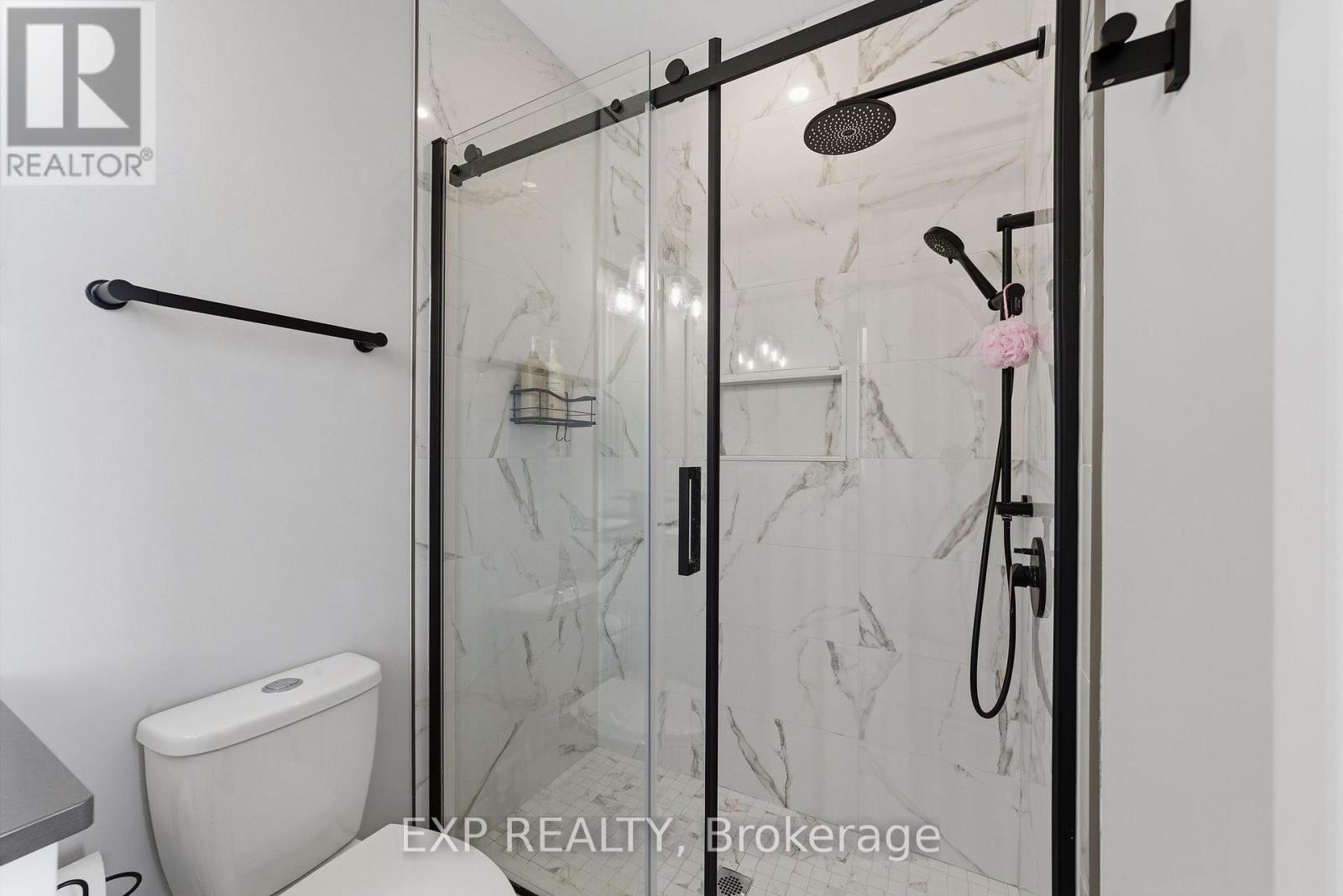 113 EDGEWATER BOULEVARD - Image 23