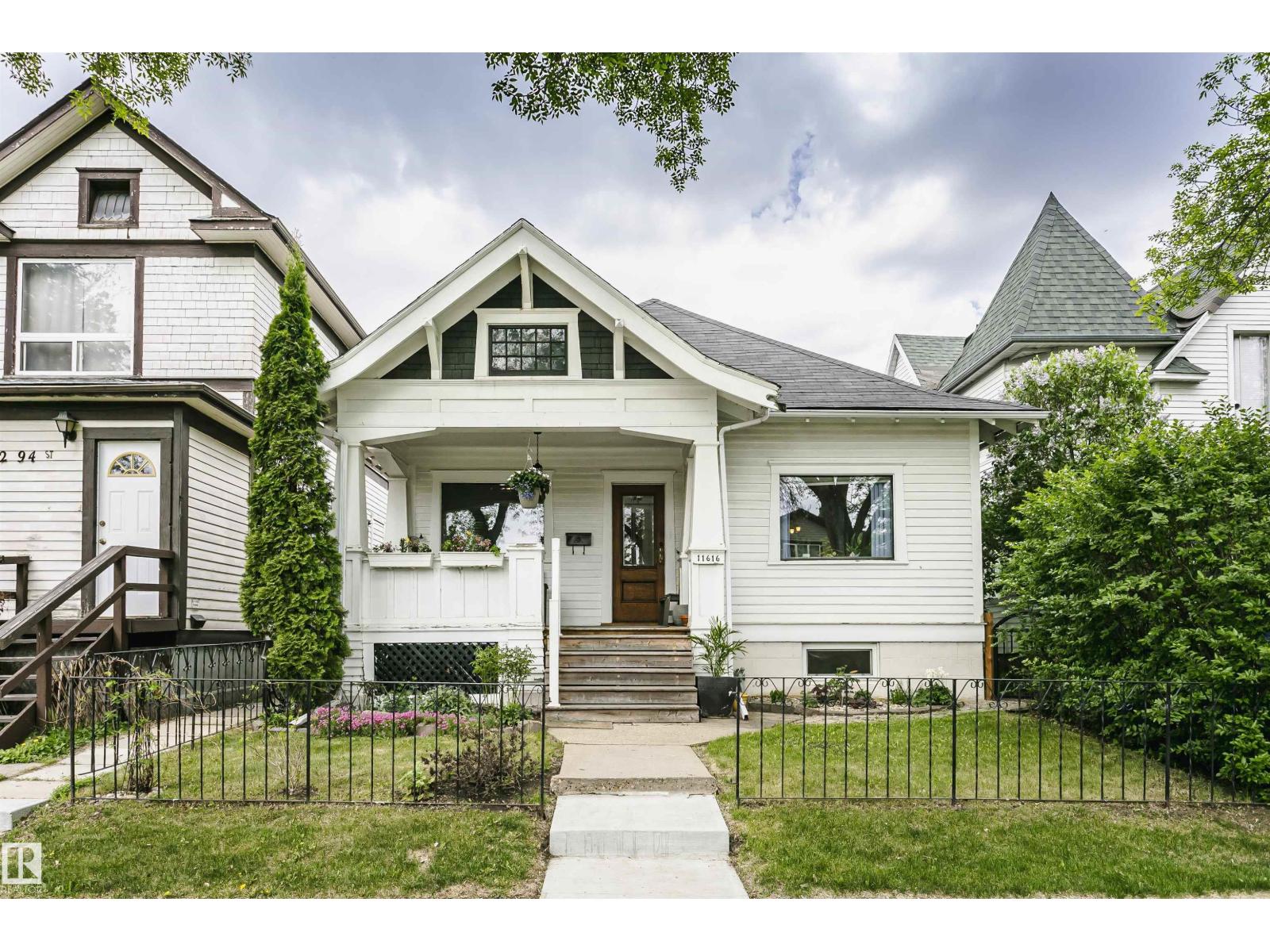11616 94 ST NW - 1
