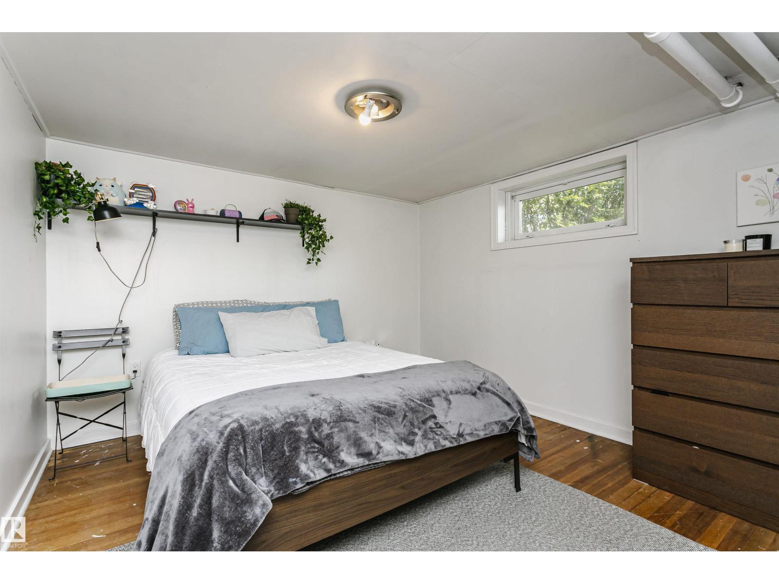 11616 94 ST NW - 18
