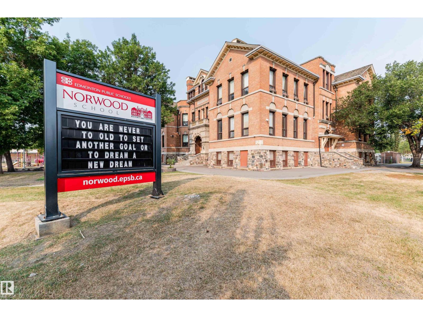 11616 94 ST NW - 29