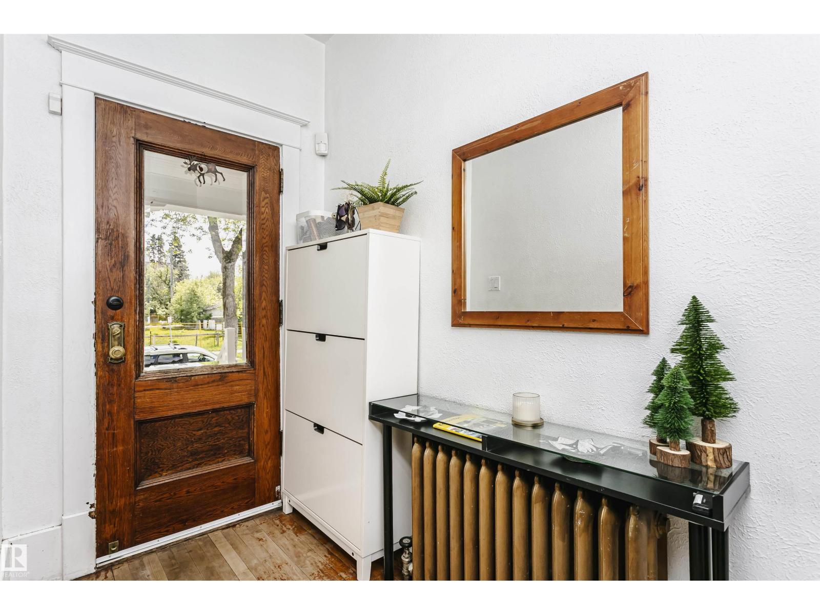 11616 94 ST NW - 4