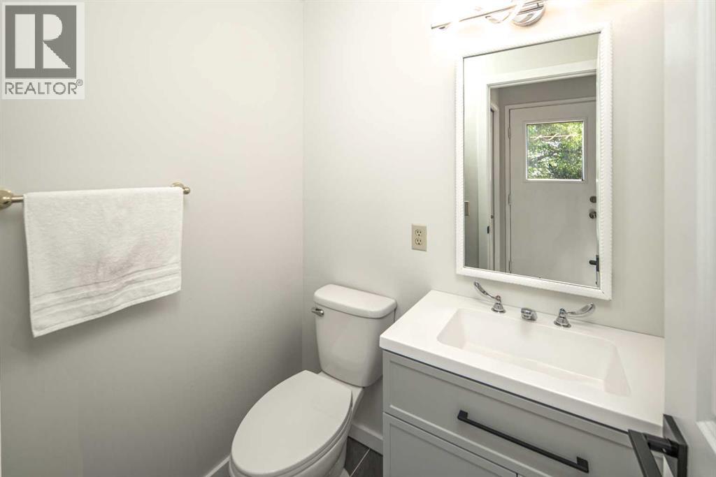 200 Edgedale Way NW - 18