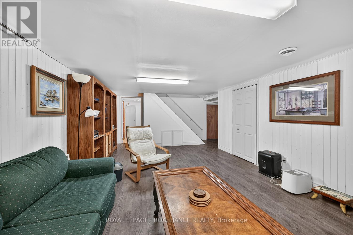 481 MCAULEY ROAD - 24