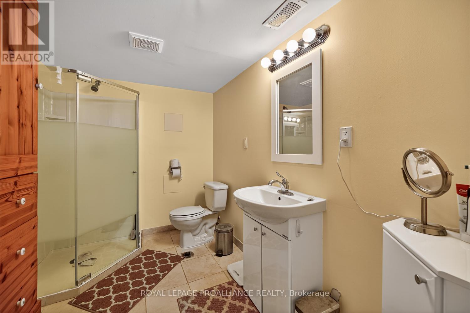 481 MCAULEY ROAD - 26