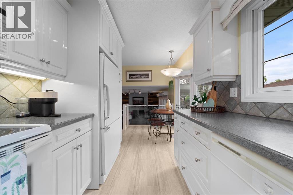 4311 66 Street — photo 14