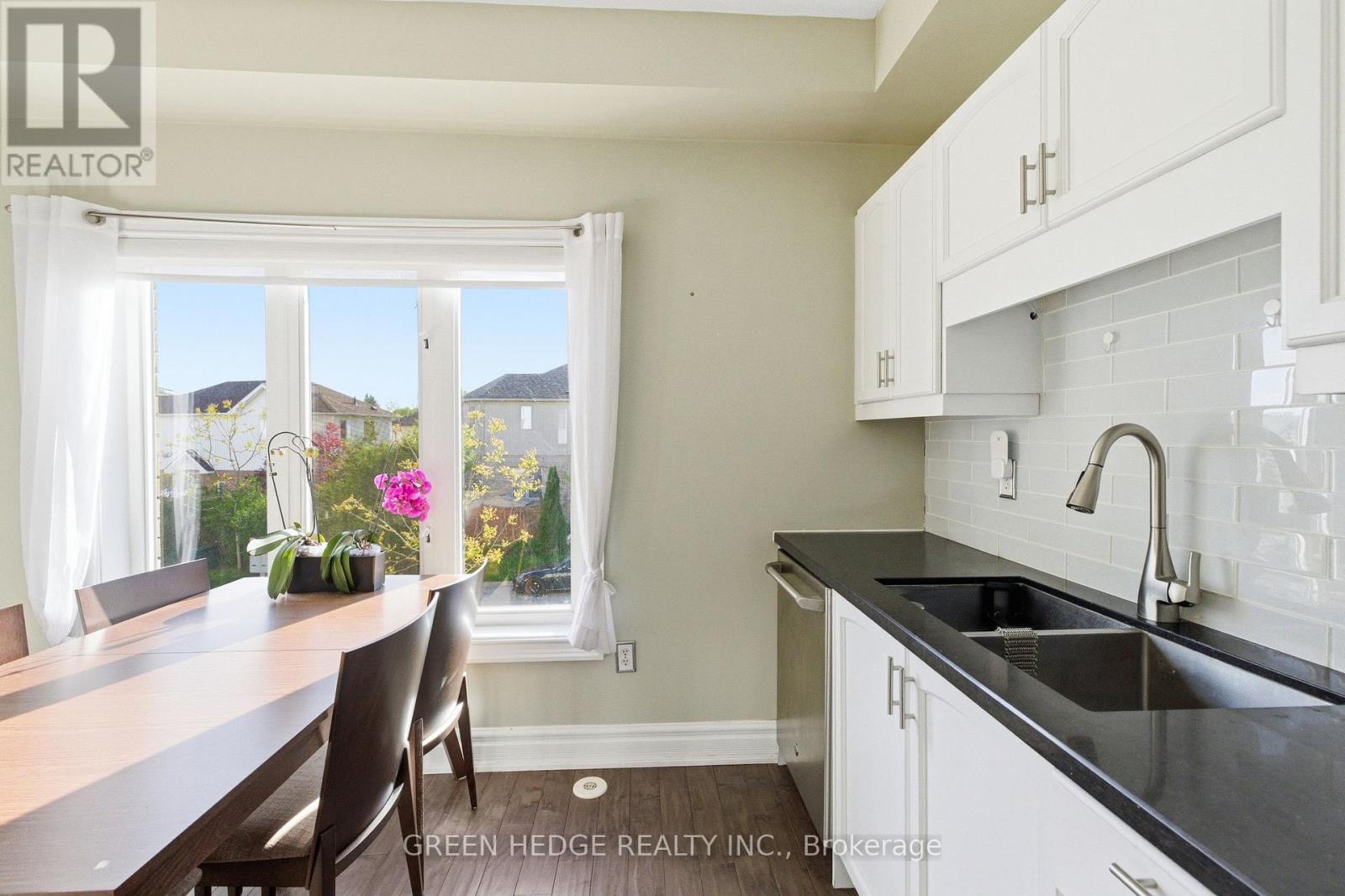1557 HUMMINGBIRD COURT - 10