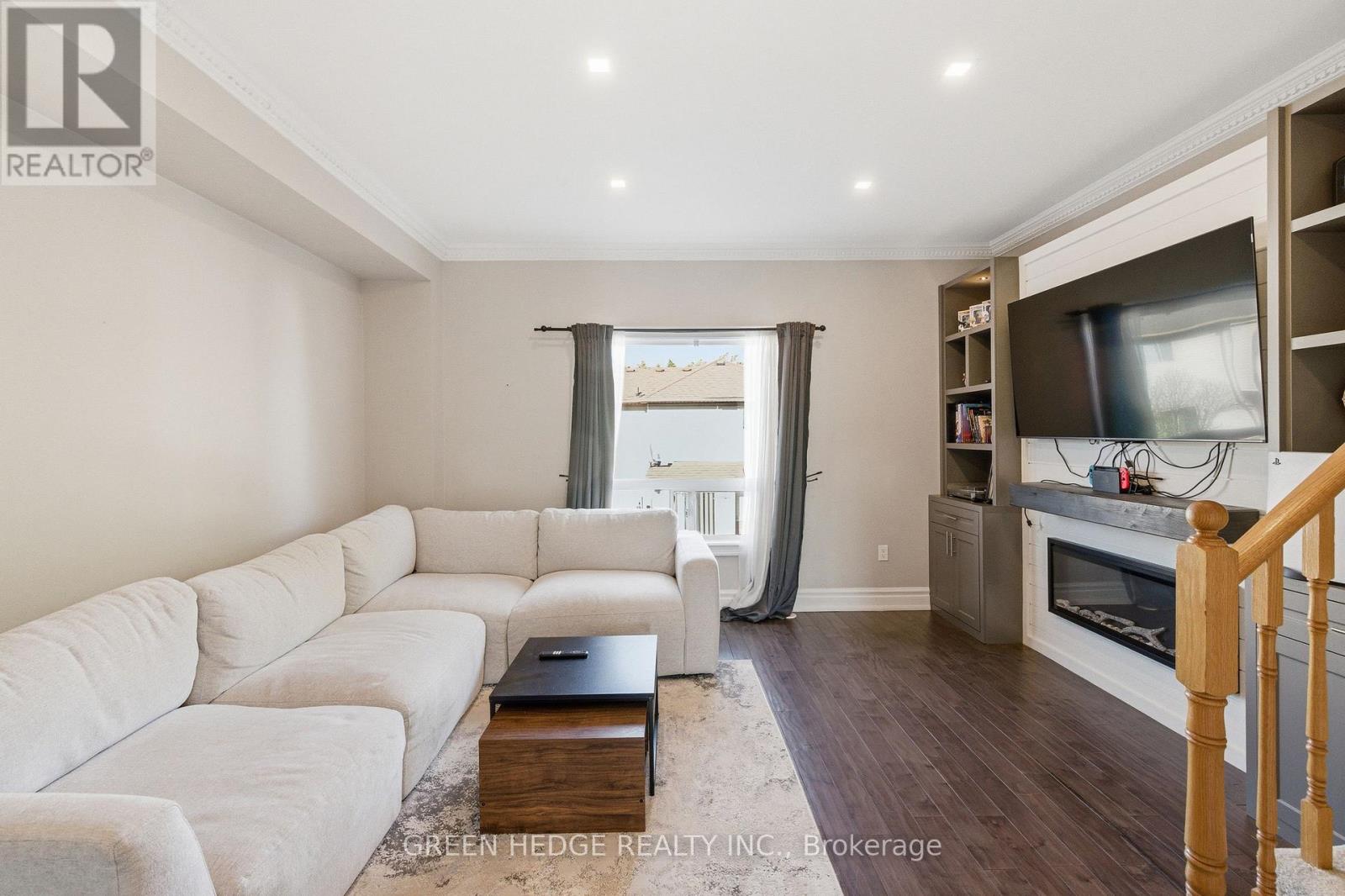 1557 HUMMINGBIRD COURT - 11