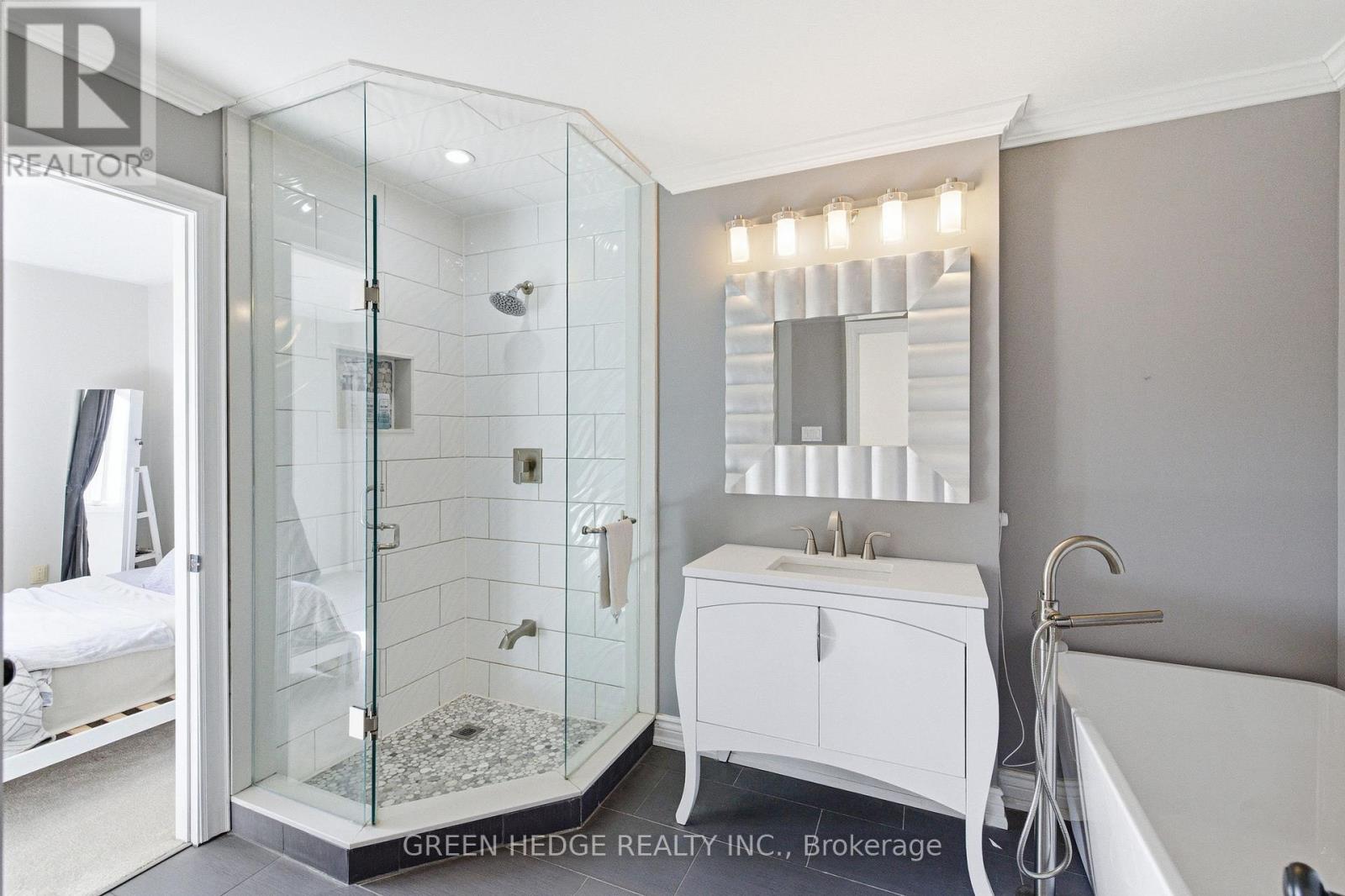 1557 HUMMINGBIRD COURT - 19