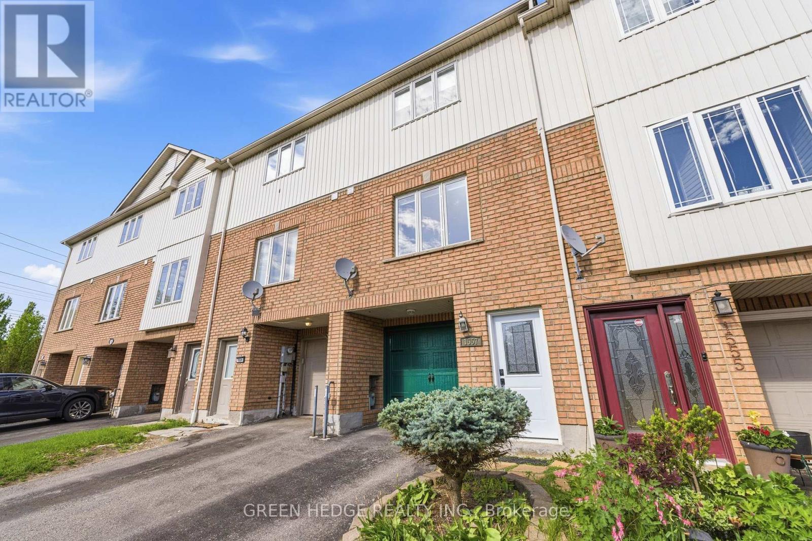1557 HUMMINGBIRD COURT - 2
