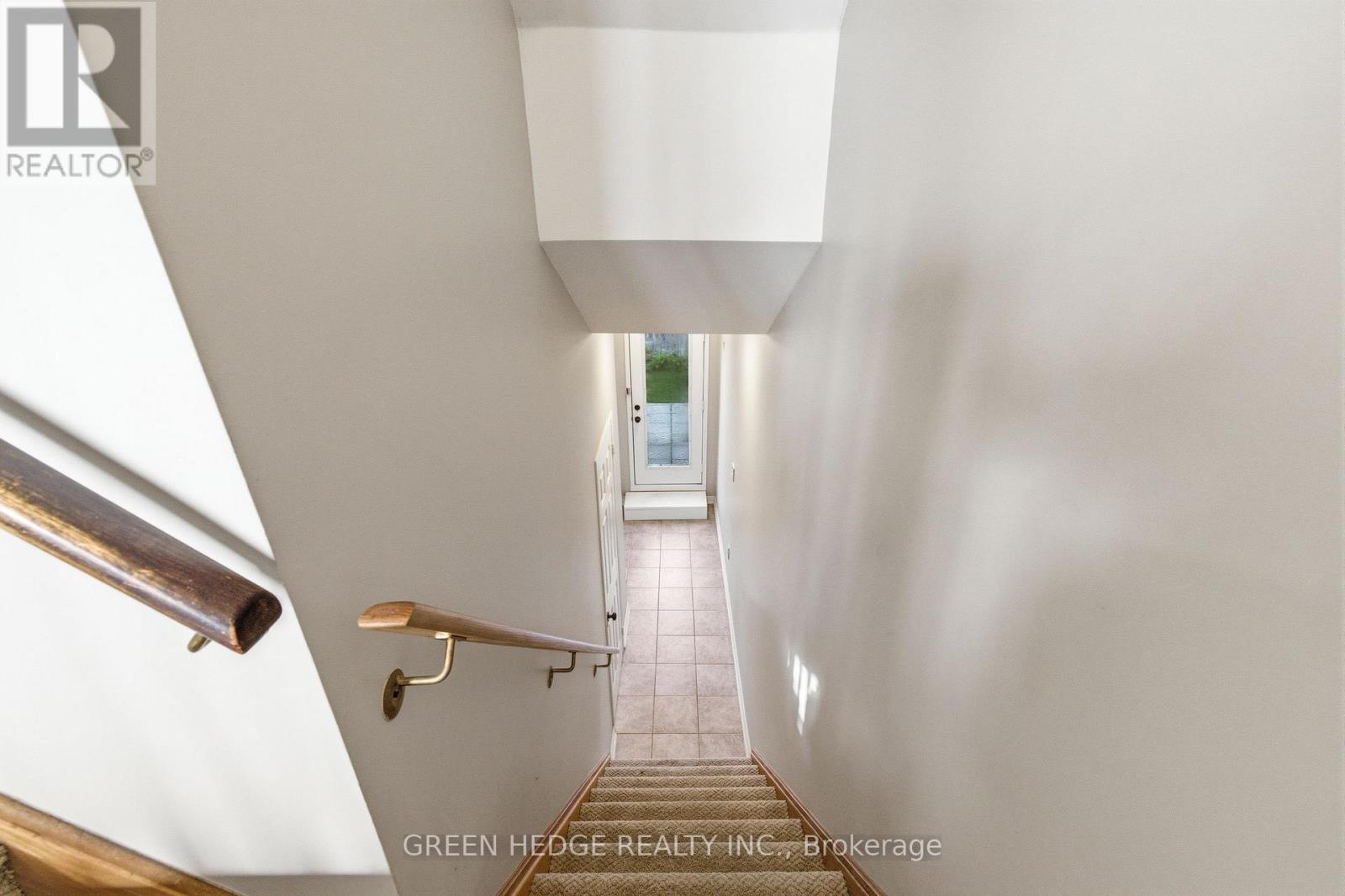 1557 HUMMINGBIRD COURT - 21