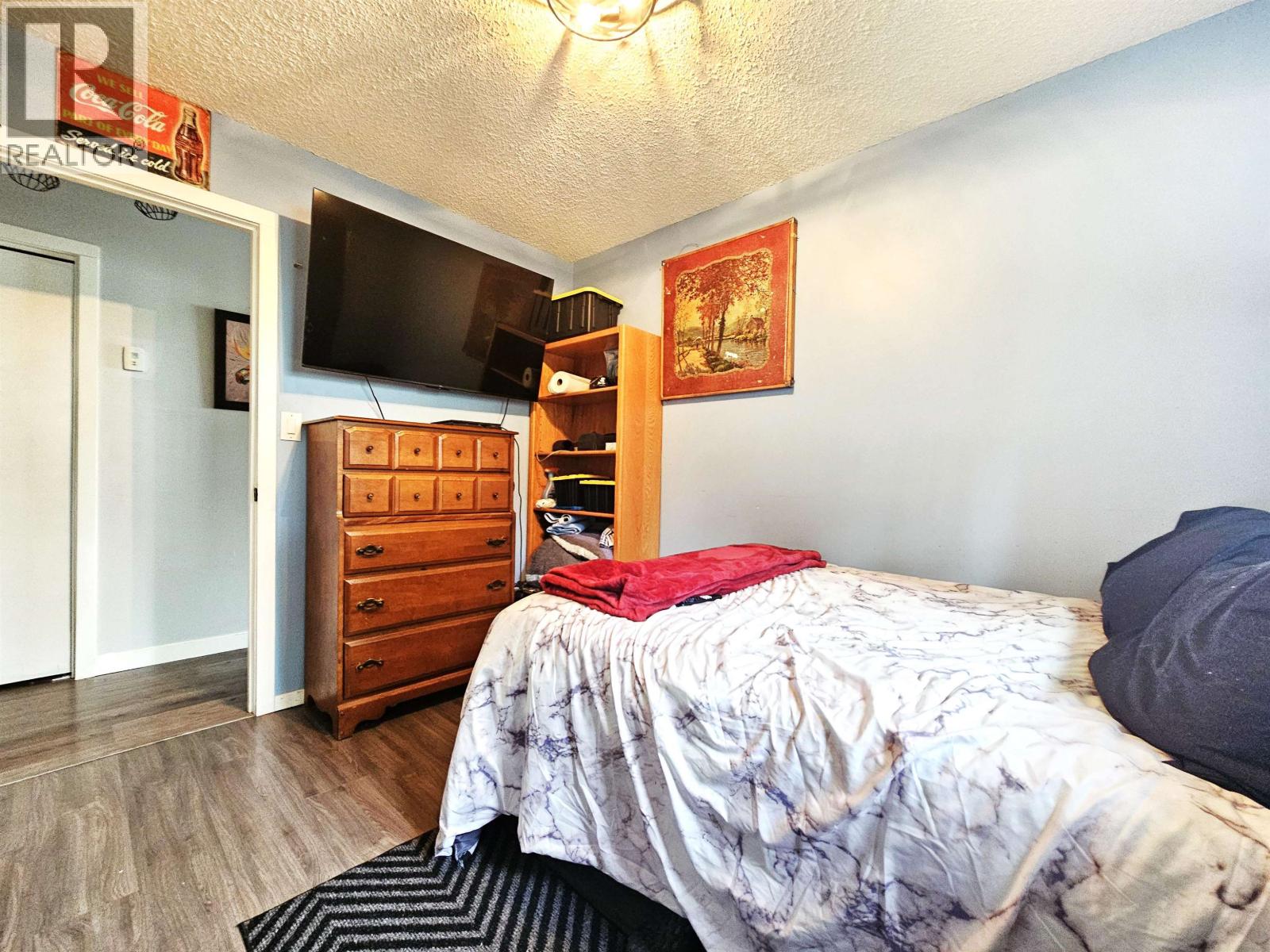 7788 NEWTON CRESCENT - 27