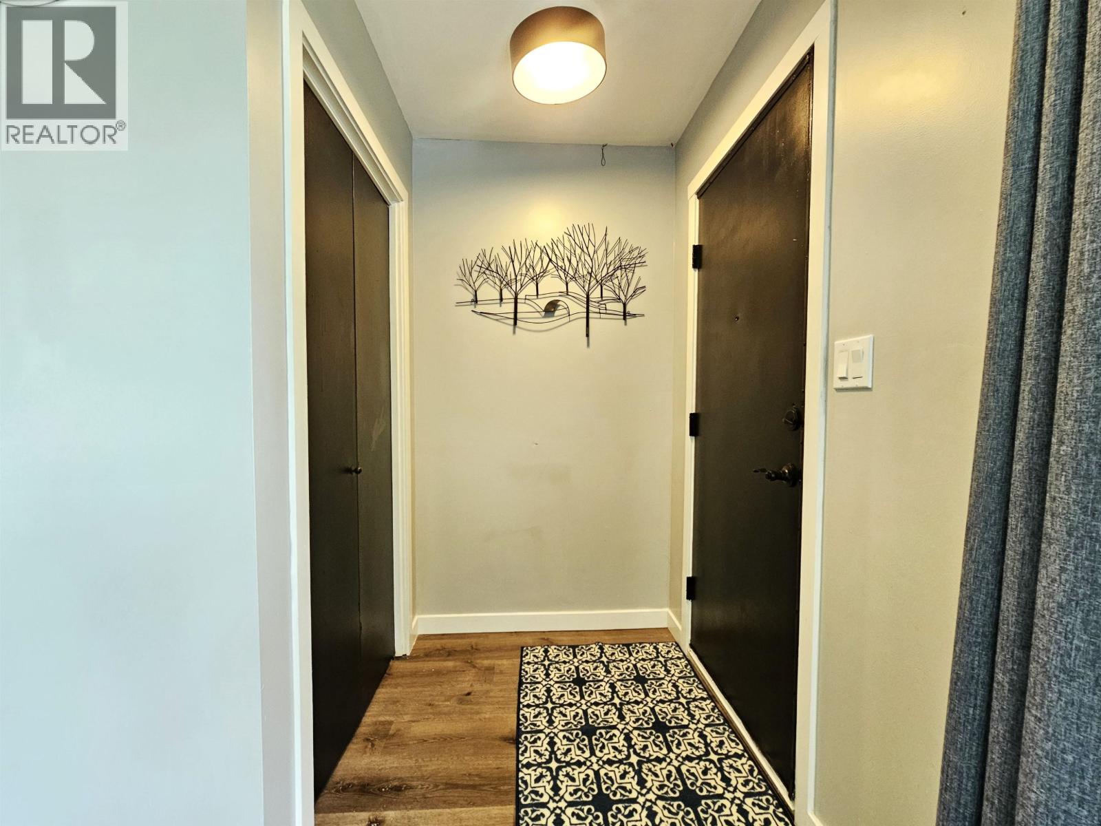 7788 NEWTON CRESCENT - 11