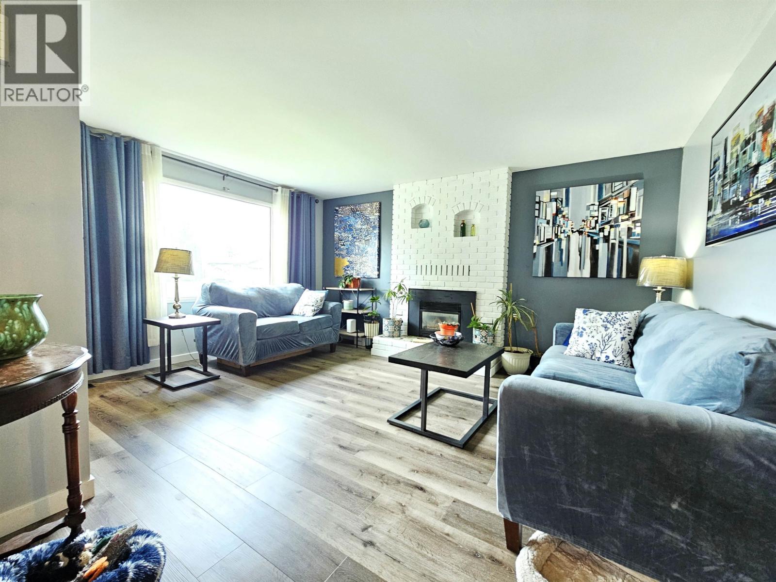 7788 NEWTON CRESCENT - 12
