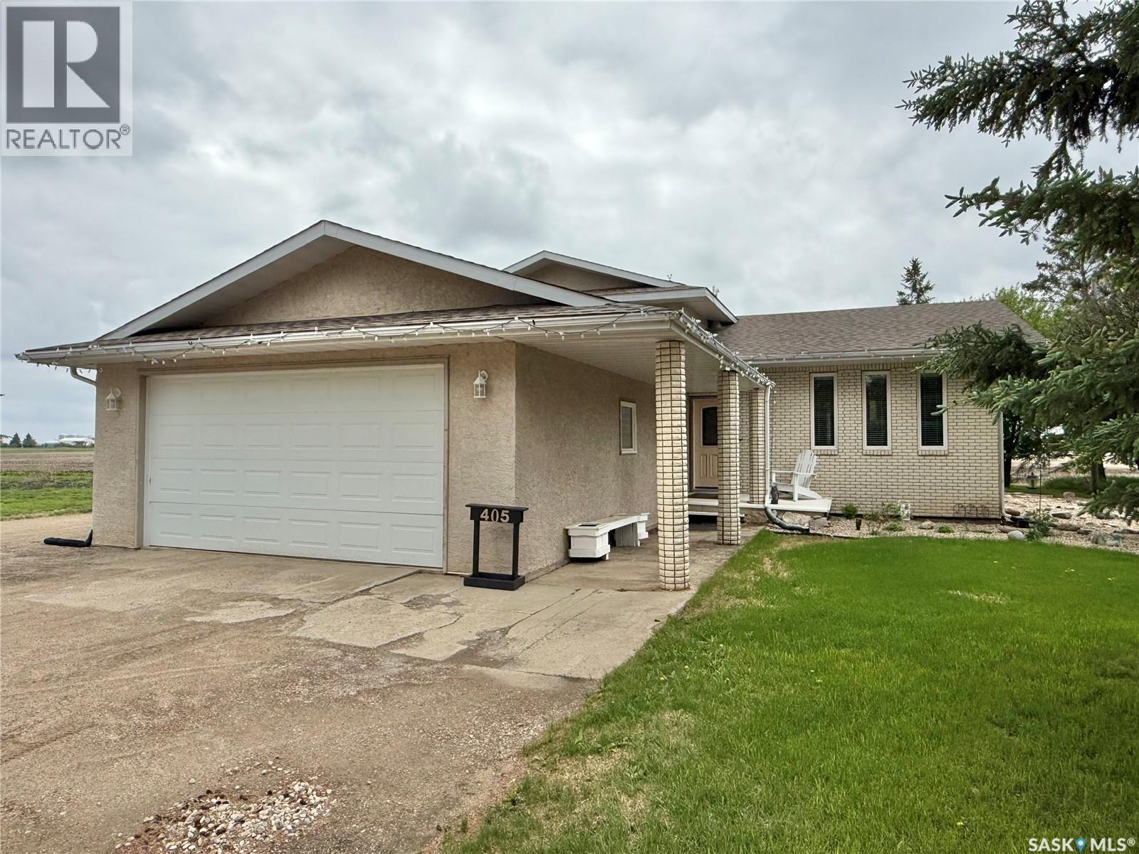 405 3rd AVENUE S - 1