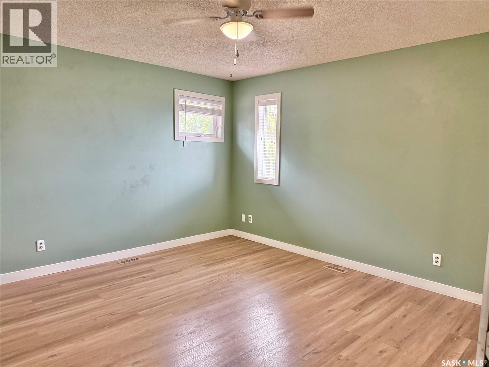 405 3rd AVENUE S - 12