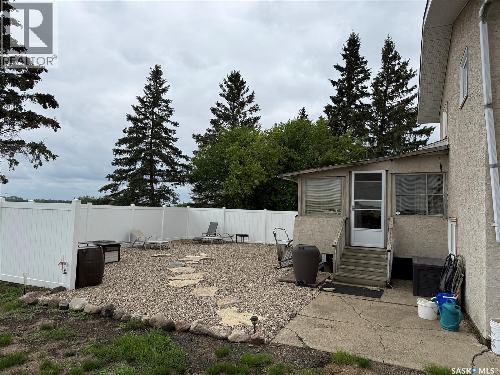 405 3rd AVENUE S - 35