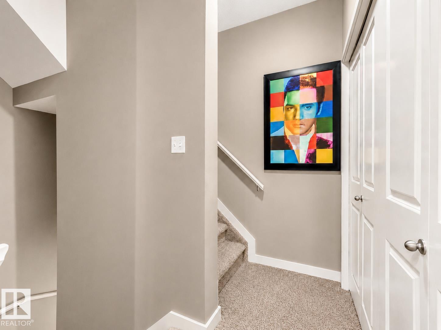 #3 11811 106 ST NW - 8