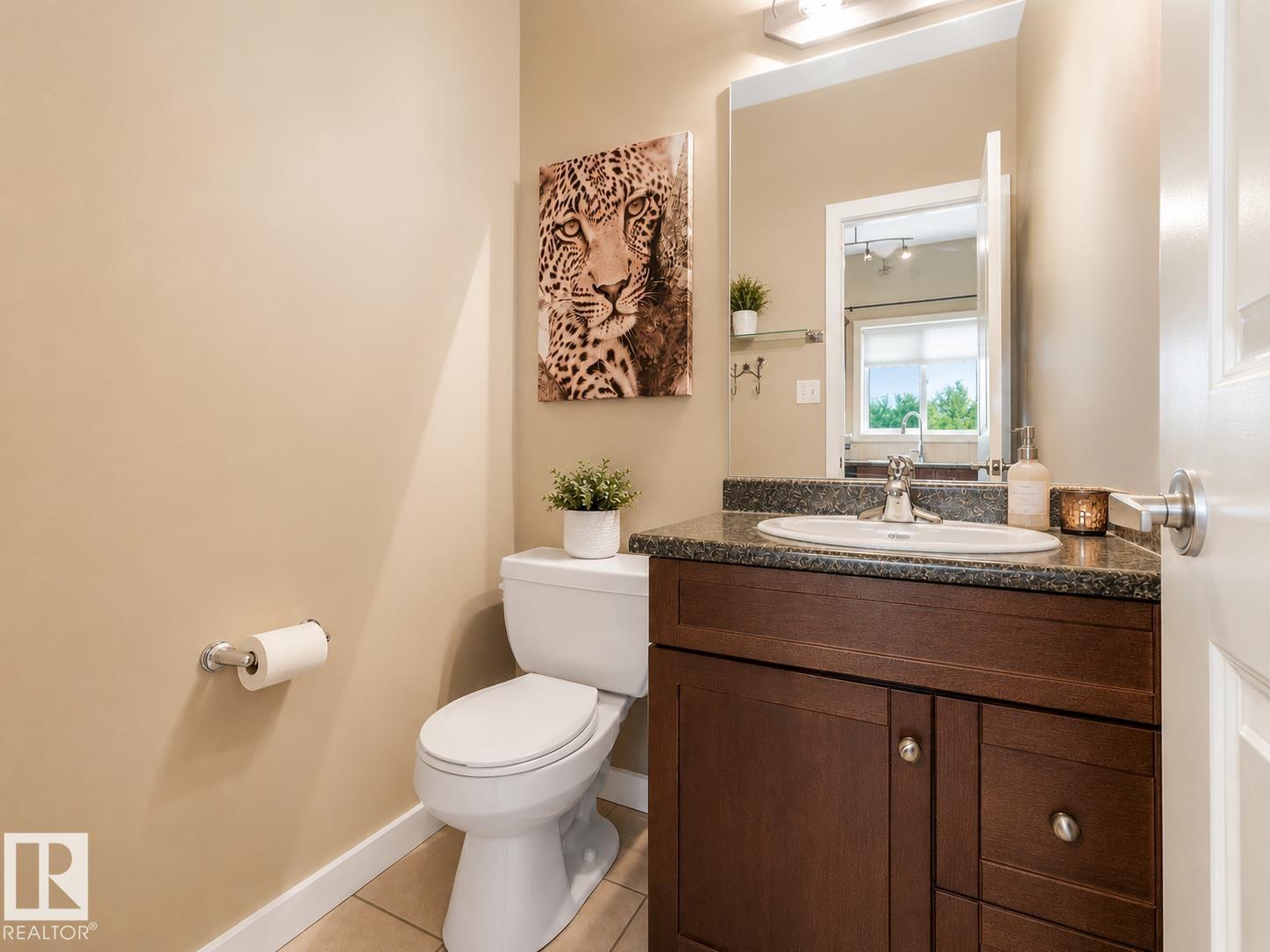 #3 11811 106 ST NW - 6