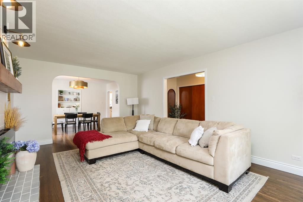 2210 9 Avenue S - 5