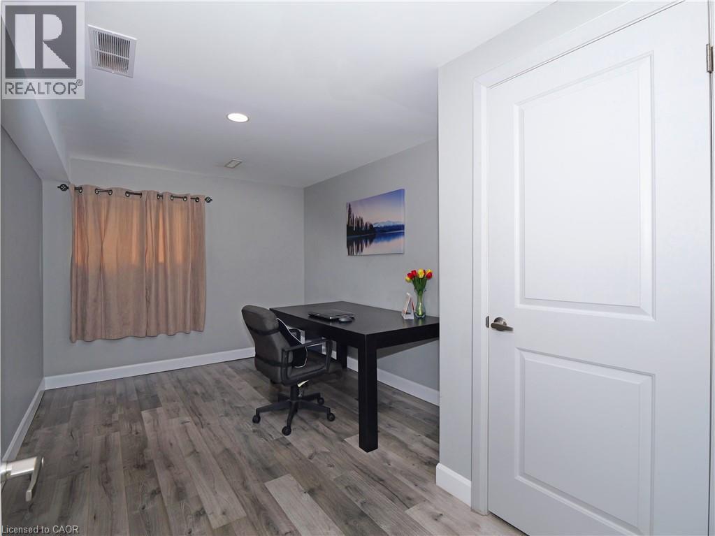 771 MONSARRAT Avenue - 18