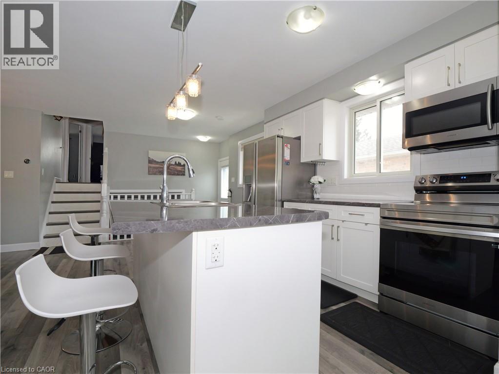 771 MONSARRAT Avenue - 9