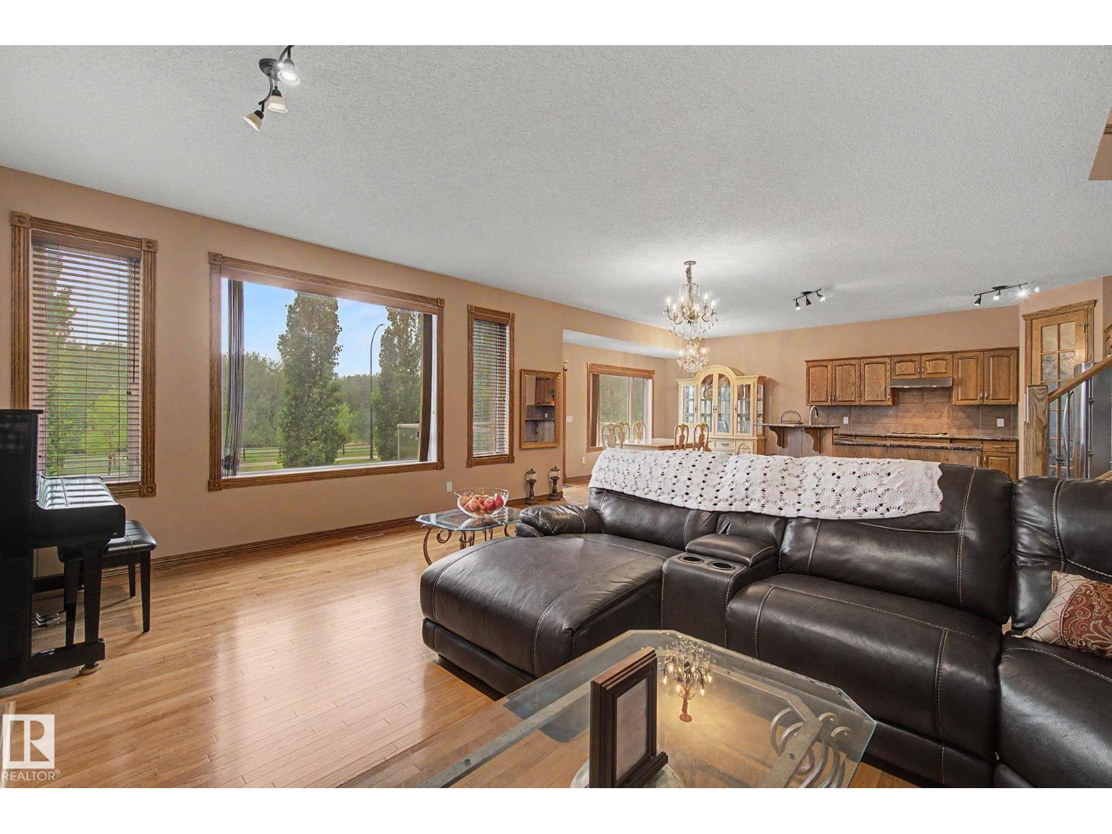 20703 90 AV NW - 6