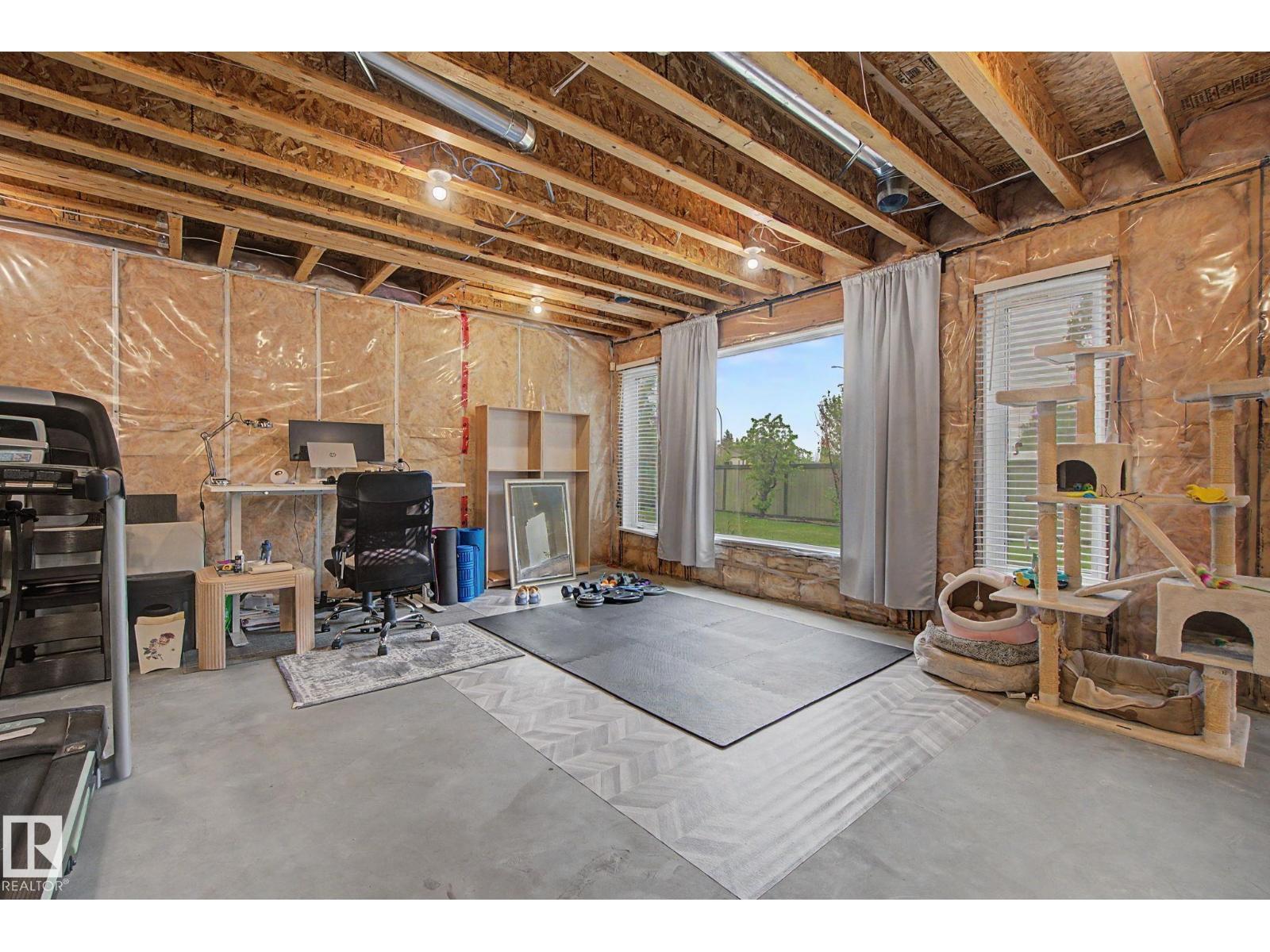 20703 90 AV NW - 42