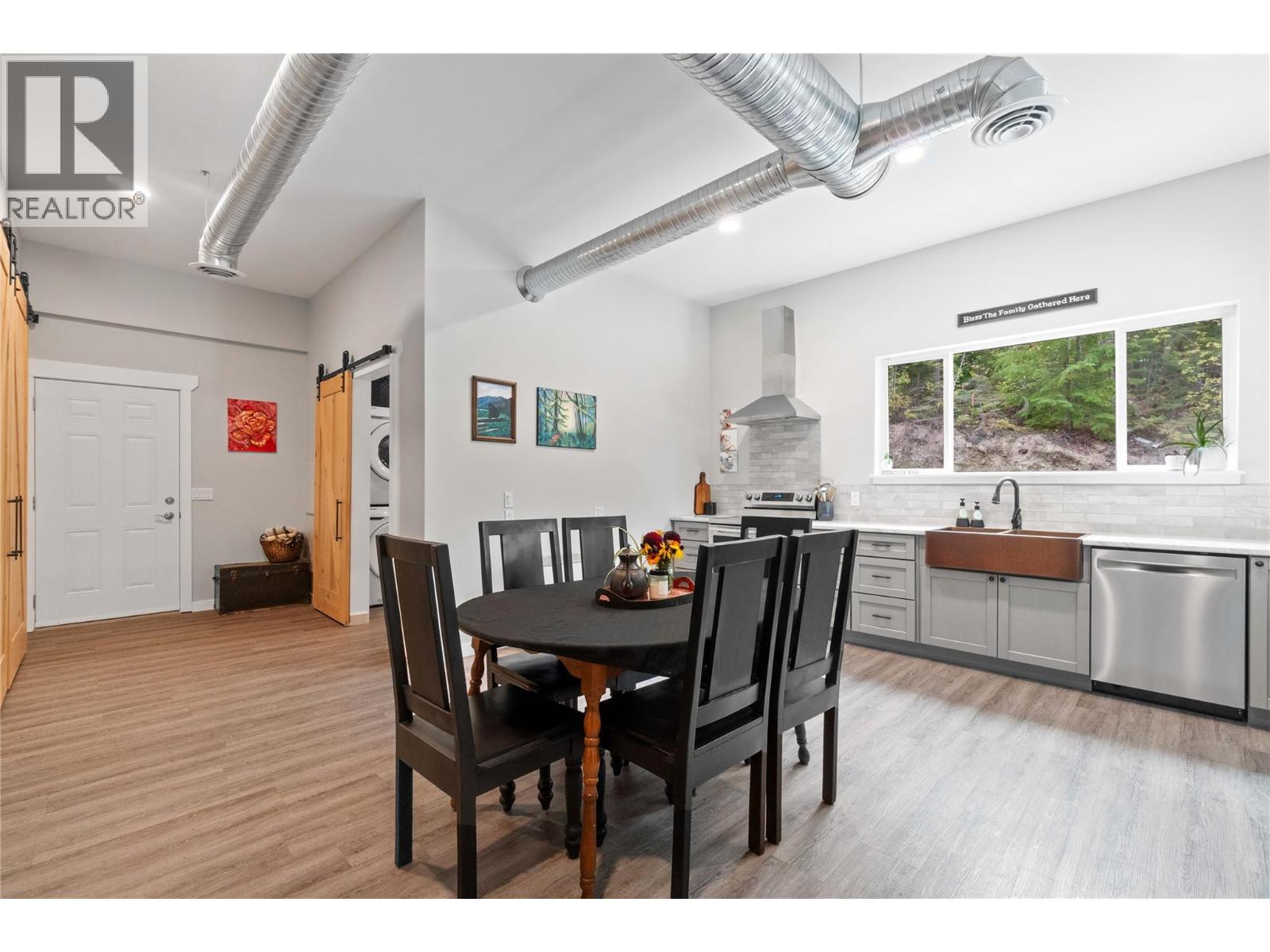 4920 Ivy Road - 12