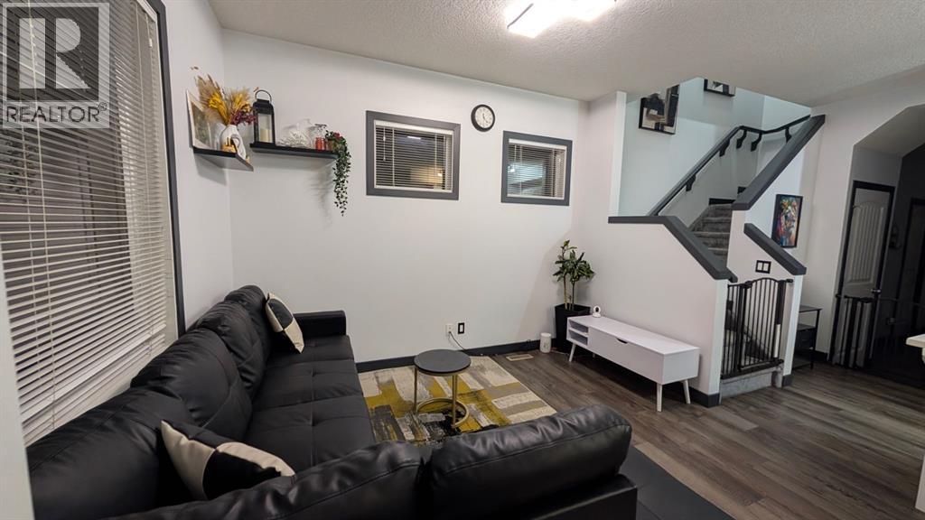 27 Sage Hill Common NW - 10