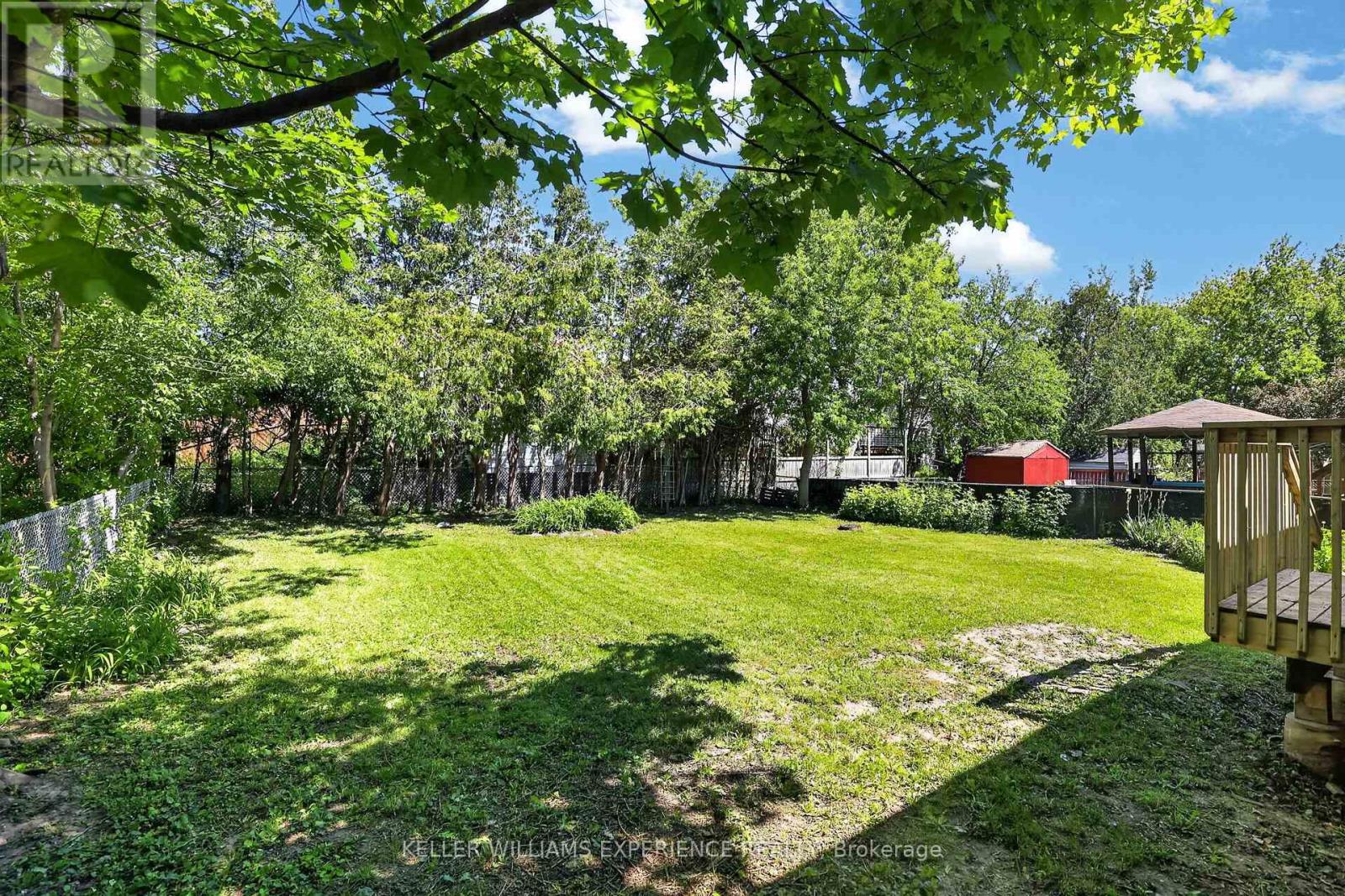 158 CUNDLES ROAD E - 44