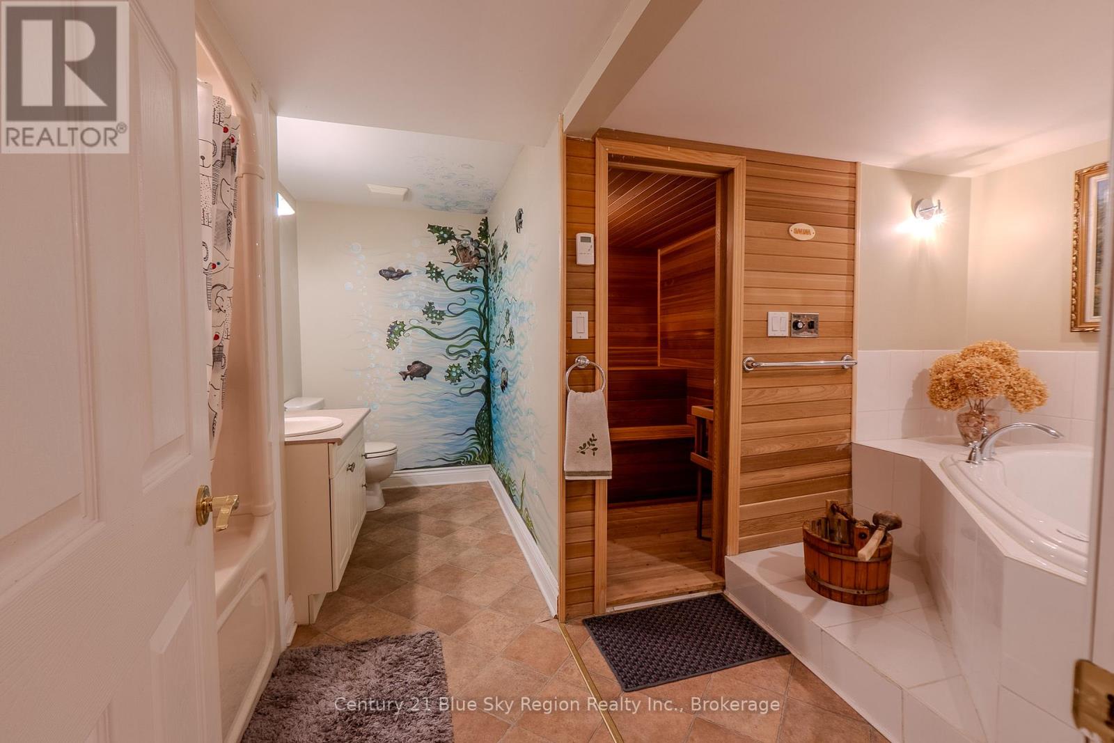 353 MACPHERSON DRIVE - 43
