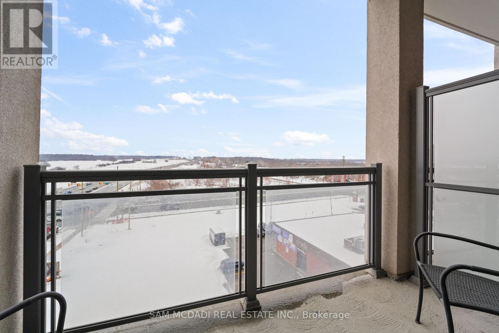 #622 2490 OLD BRONTE ROAD - 35