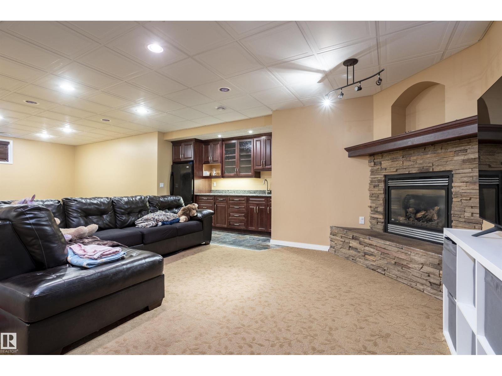 1441 HIGHWOOD BV — photo 15