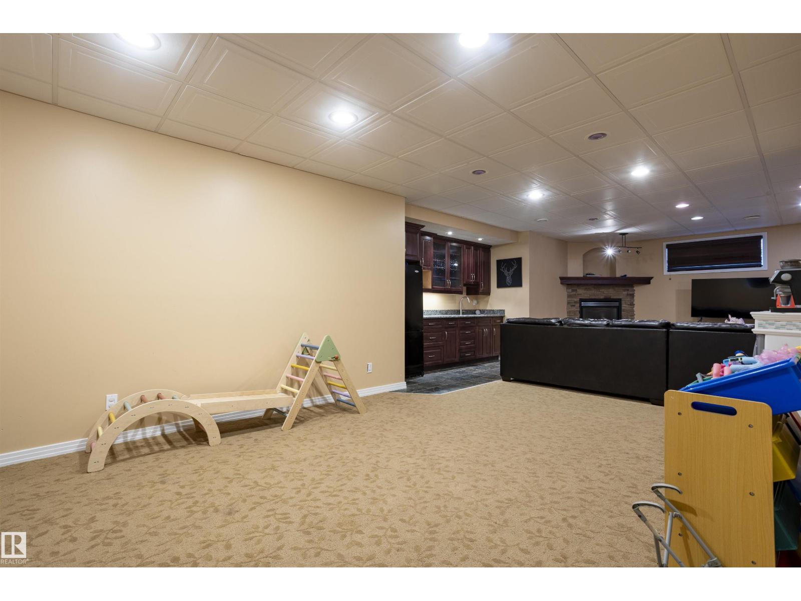 1441 HIGHWOOD BV — photo 11
