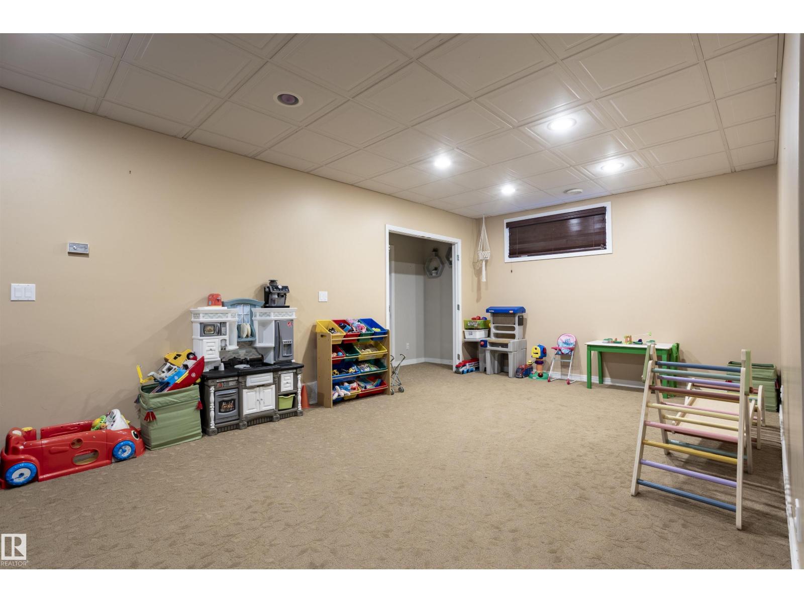 1441 HIGHWOOD BV — photo 13