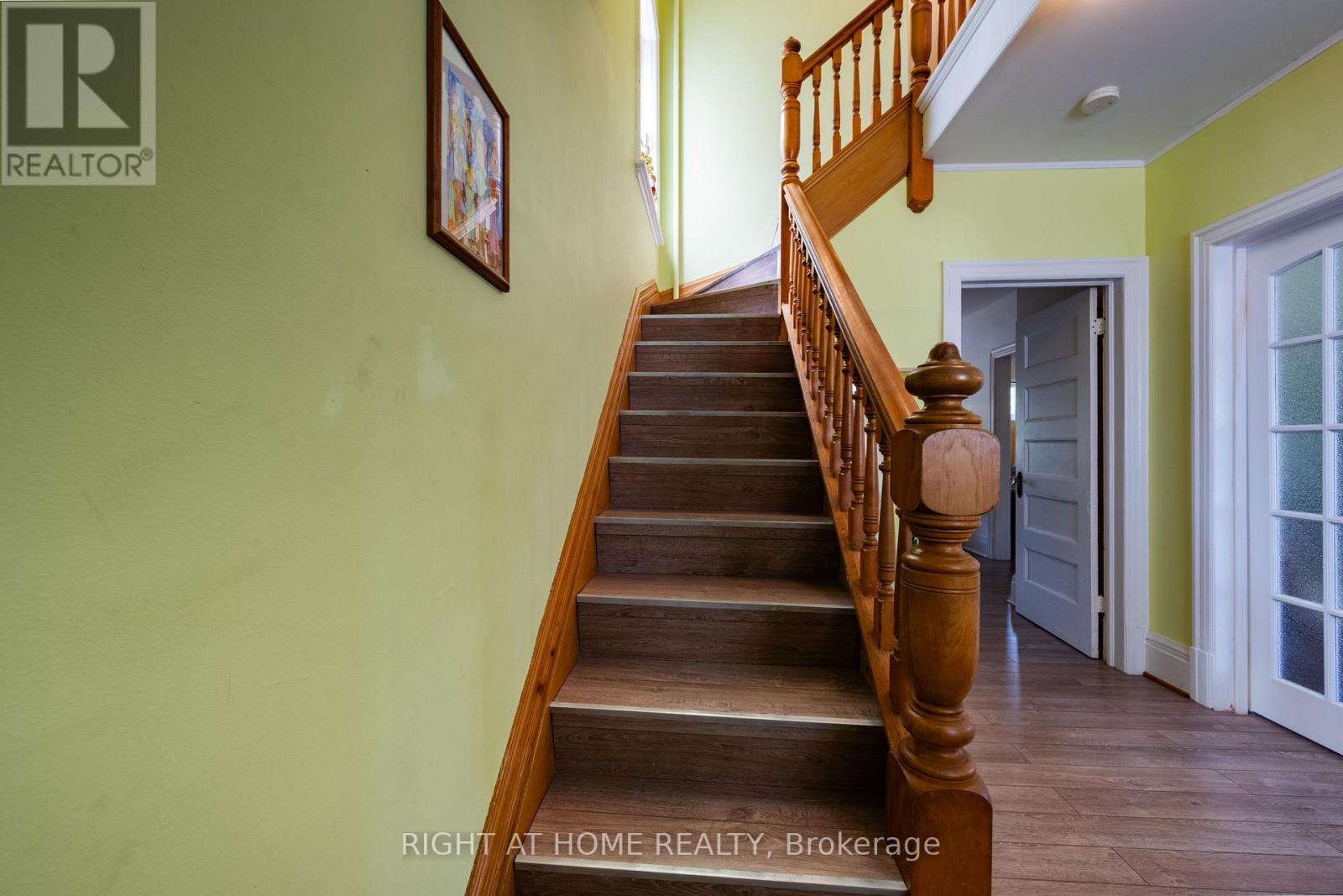 275 GEORGE STREET - 10