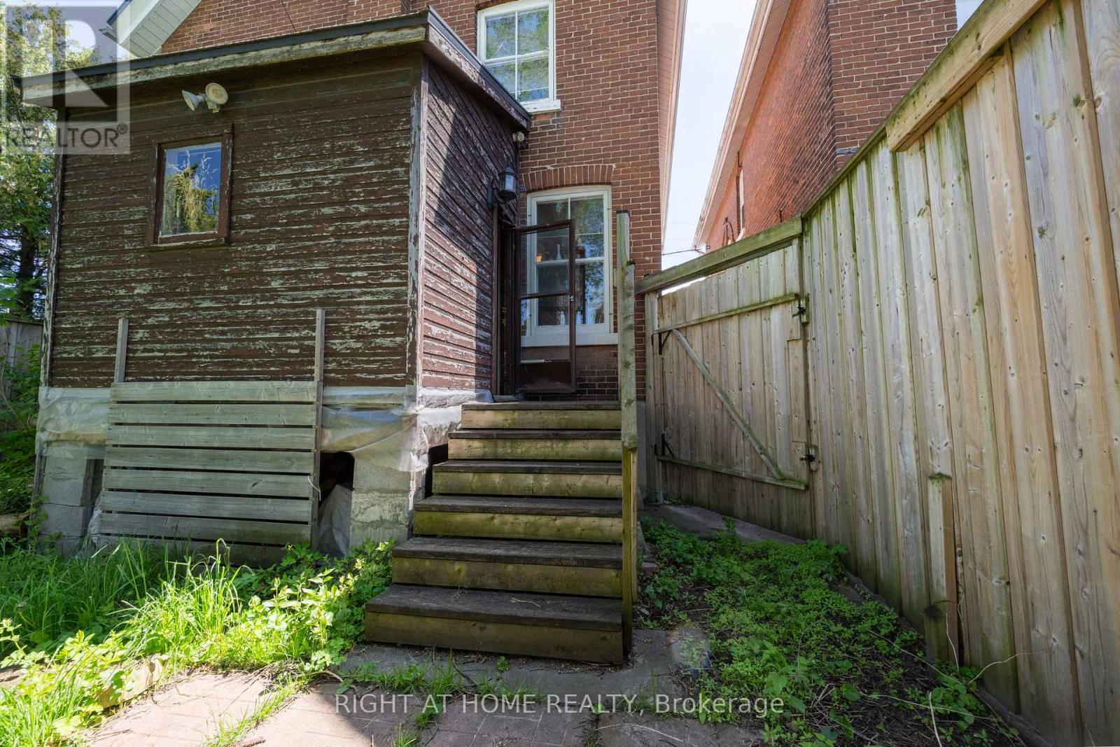 275 GEORGE STREET - 26