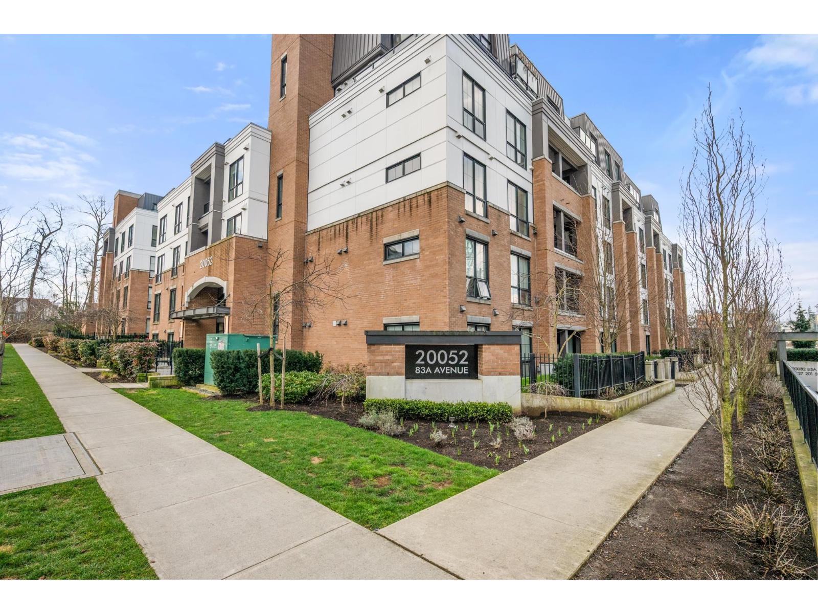 202 20052 83A AVENUE, Langley