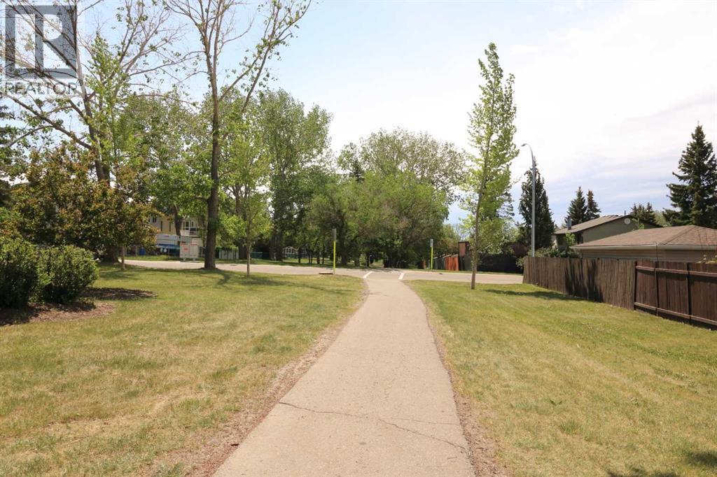 8 Meadow Place SE - 42
