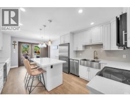 6655 - 6657 Aubrey Street, Burnaby, BC V5B2E3 Photo 7