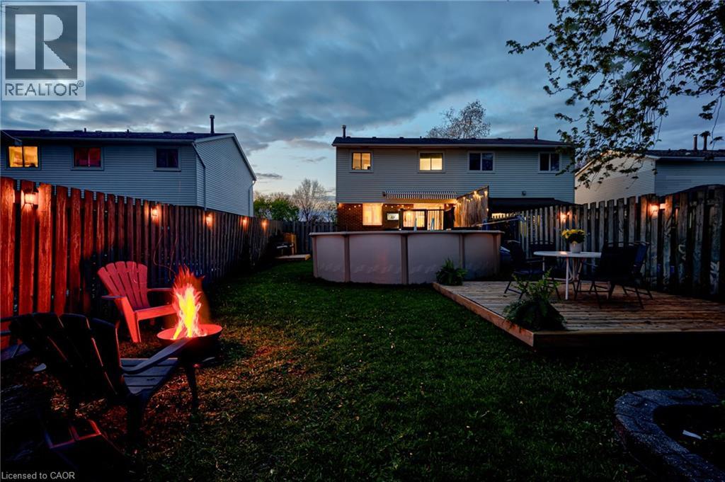 105 MAPLE Avenue - 6