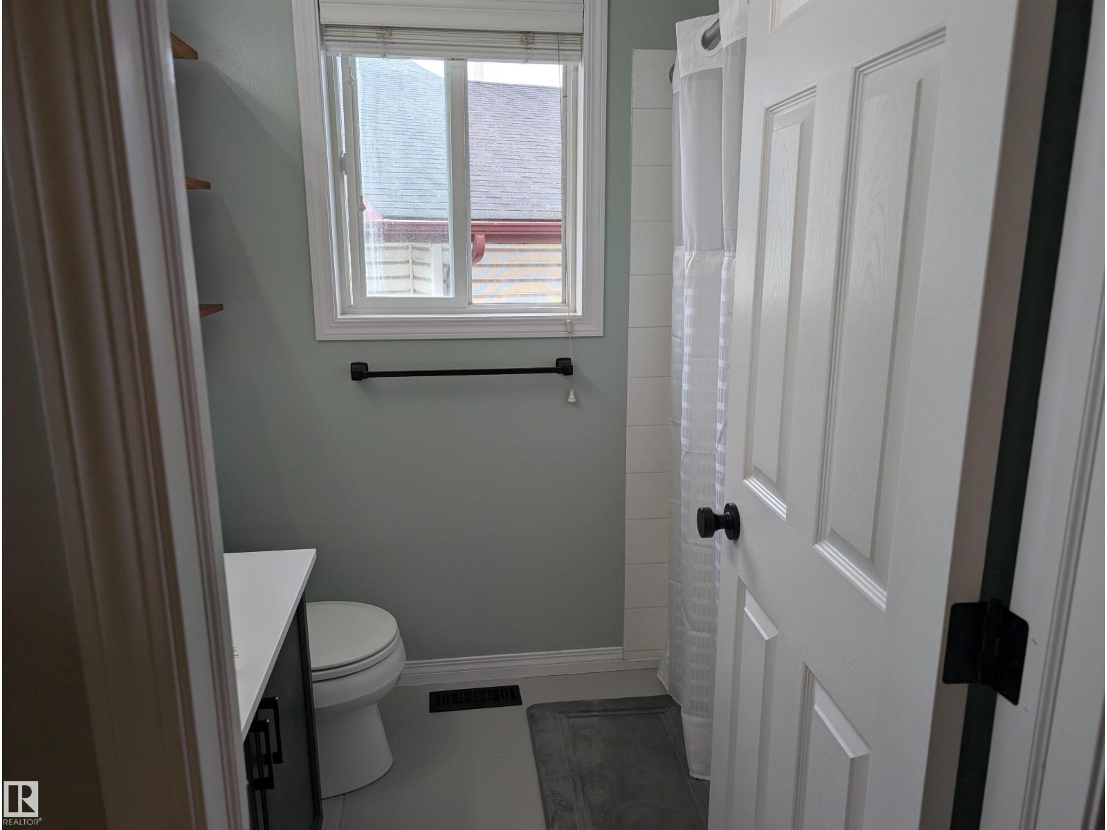 1113 HERMITAGE RD NW - 19