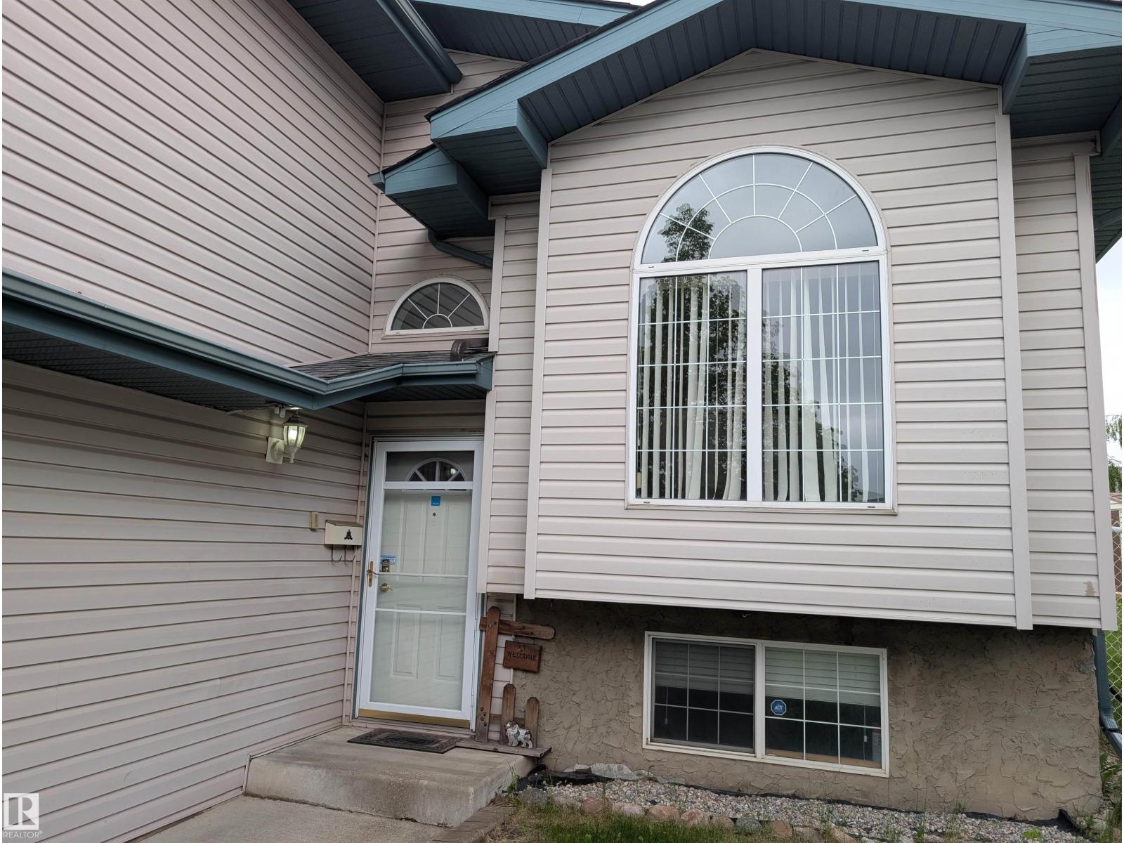 1113 HERMITAGE RD NW - 2
